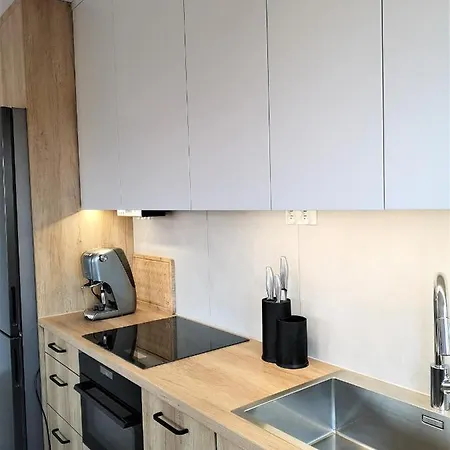 Apart 21 Pod Gwiazdami - Prywatny Parking Apartment Szczecin