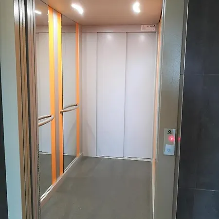 Apart 21 Pod Gwiazdami - Prywatny Parking *