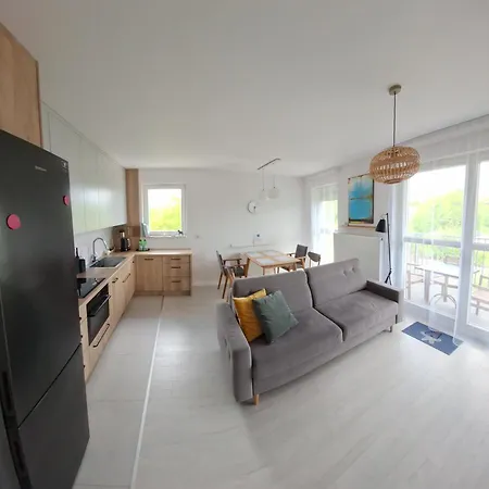 Apart 21 Pod Gwiazdami - Prywatny Parking Apartment