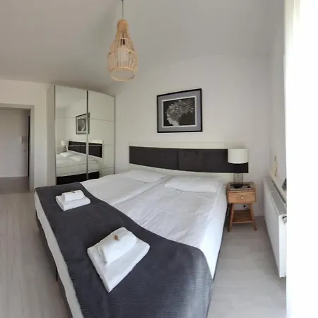 Apart 21 Pod Gwiazdami - Prywatny Parking * Stettin
